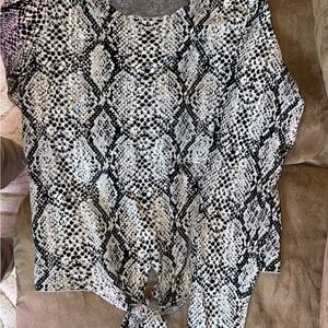 Guess Black and White Snake Print Sweater